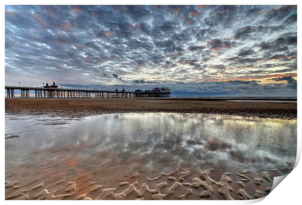 North Pier Blackpool Beach Print by Gary Kenyon