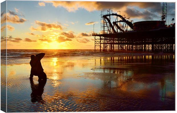 Sunset Photographer At South Pier Blackpool Canvas Print by Gary Kenyon