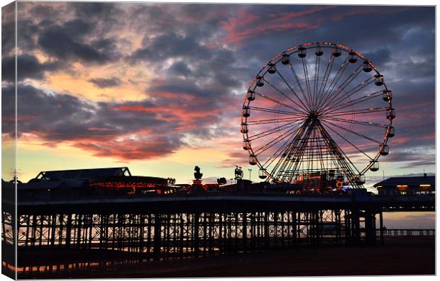 Sunset Wheel Central Pier  Blackpool Canvas Print by Gary Kenyon