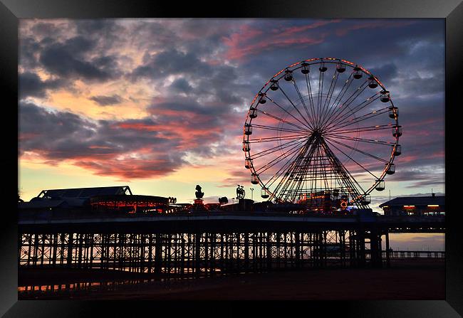 Sunset Wheel Central Pier  Blackpool Framed Print by Gary Kenyon