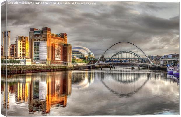 The River Tyne Canvas Print by Dave Emmerson