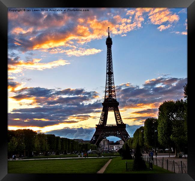 Evening in Paris Framed Print by Ian Lewis