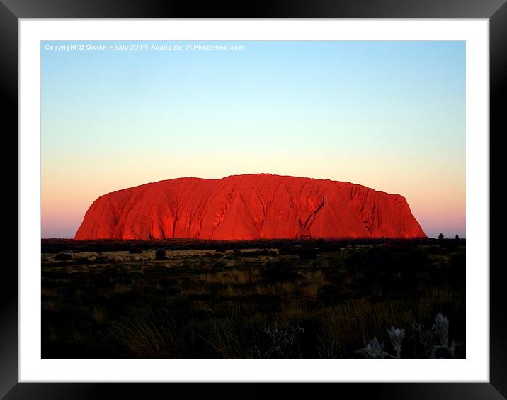 Uluru / Ayers Rock Framed Mounted Print by Gwion Healy