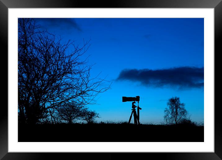 Long-Lens Silhouette. Framed Mounted Print by william peplow