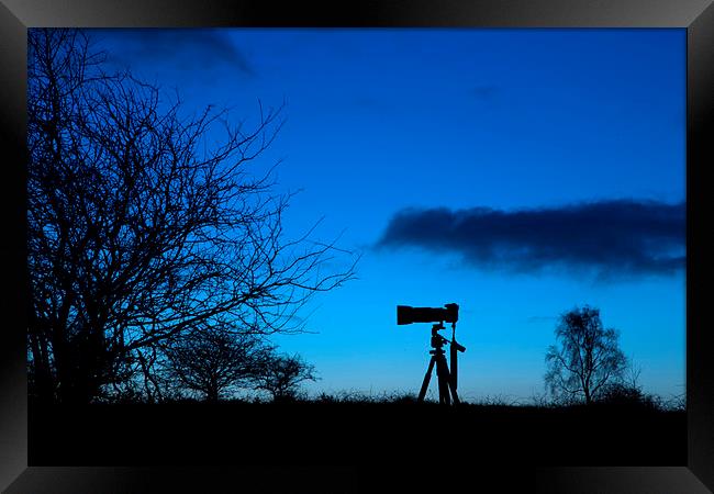 Long-Lens Silhouette. Framed Print by william peplow