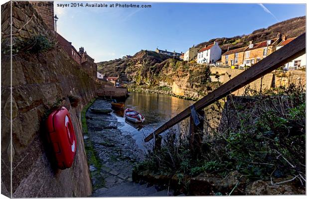 Staithes North Yorkshire Canvas Print by keith sayer