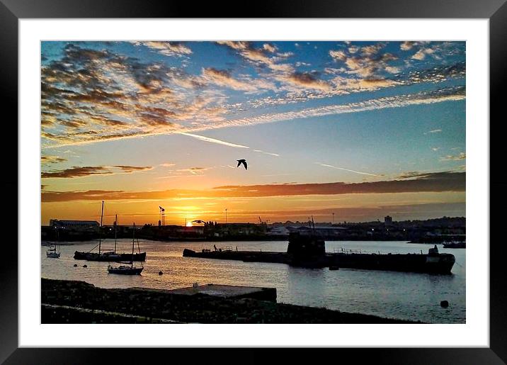 River Medway Sunrise Framed Mounted Print by Richard Cruttwell