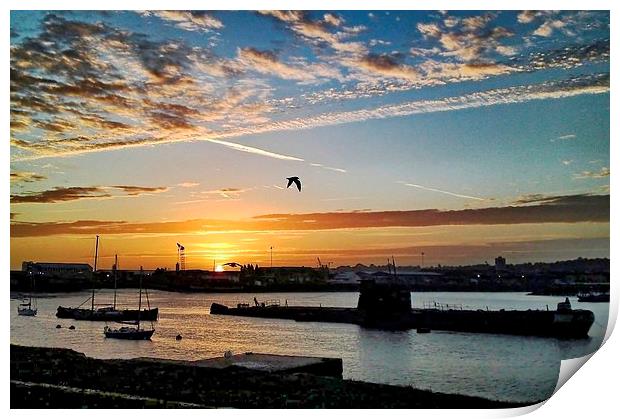 River Medway Sunrise Print by Richard Cruttwell