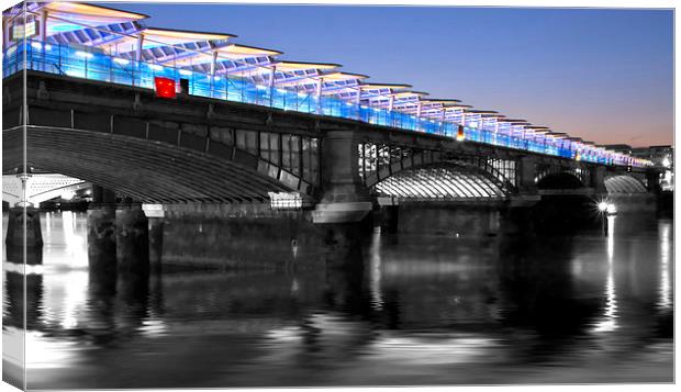 Blackfriars Bridge London Thames at night Dusk Canvas Print by David French