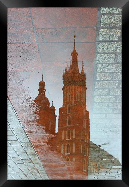 Mariacka Basilica Framed Print by Richard Cruttwell