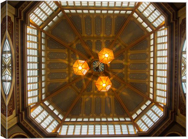LEADENHALL MARKET ROOF Canvas Print by Clive Eariss