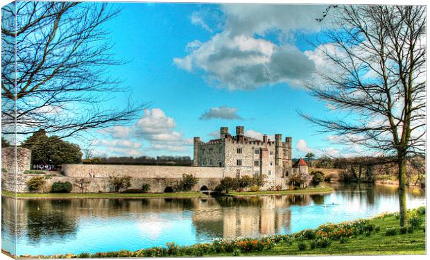 Leeds Castle in Kent Canvas Print by Andy Wickenden