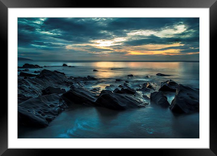 Saundersfoot at Dawn Framed Mounted Print by Simon West