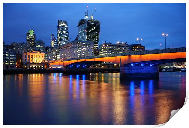 London Bridge Reflections Print by Darren Galpin