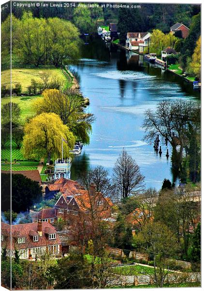 Streatley on Thames Canvas Print by Ian Lewis
