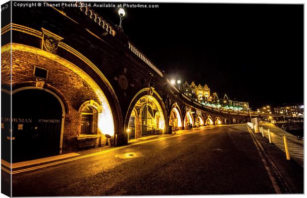 under the arches Canvas Print by Thanet Photos