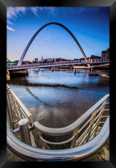 The Millennium Bridge Framed Print by Dave Hudspeth Landscape Photography