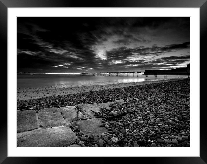 Saltburn Pier Framed Mounted Print by Dave Hudspeth Landscape Photography