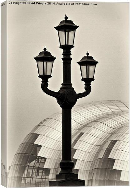 Tyne Bridge Street Lamp Canvas Print by David Pringle