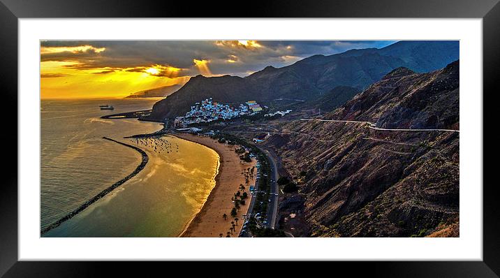 Sunset at San Andrés Framed Mounted Print by Geoff Storey