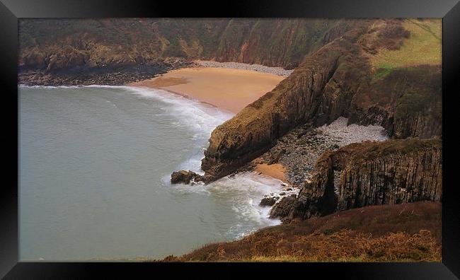 skrinkle haven Framed Print by Ceri Jones