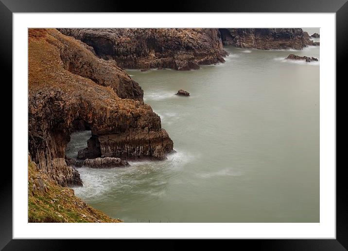 Skrinkle Haven cliffs Framed Mounted Print by Ceri Jones