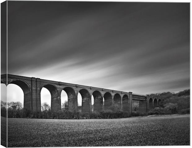 Conisbrough Viaduct Doncaster Canvas Print by Ian Barber