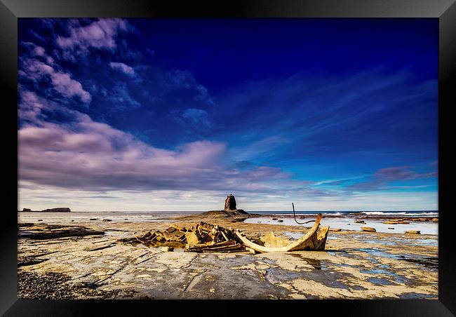 The Wreck and The Nab Framed Print by Dave Hudspeth Landscape Photography