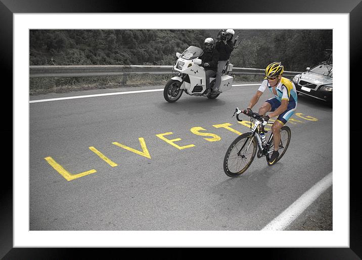Lance Armstrong-LIVESTRONG Framed Mounted Print by Eamon Fitzpatrick