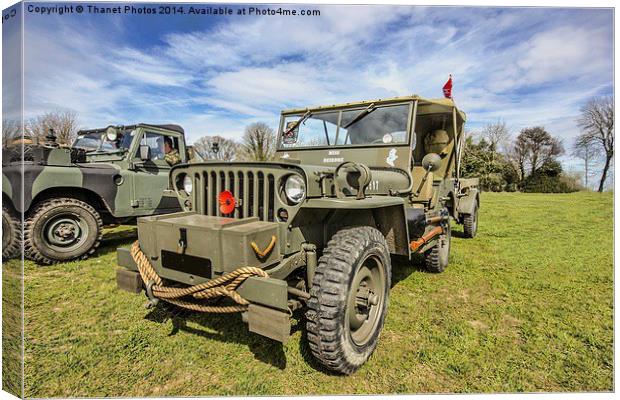 Vintage American military vehicle Canvas Print by Thanet Photos