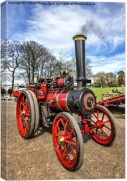 Vintage steam engine Canvas Print by Thanet Photos