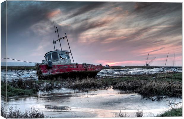 Sheldrakes sunset Canvas Print by Paul Farrell Photography