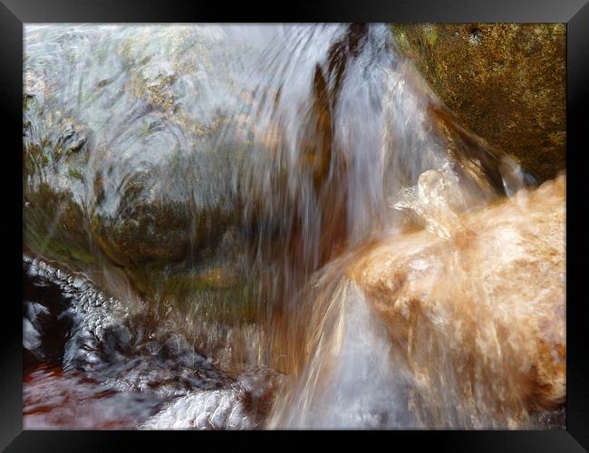 water in the Yorkshire stream Framed Print by Robert Gipson