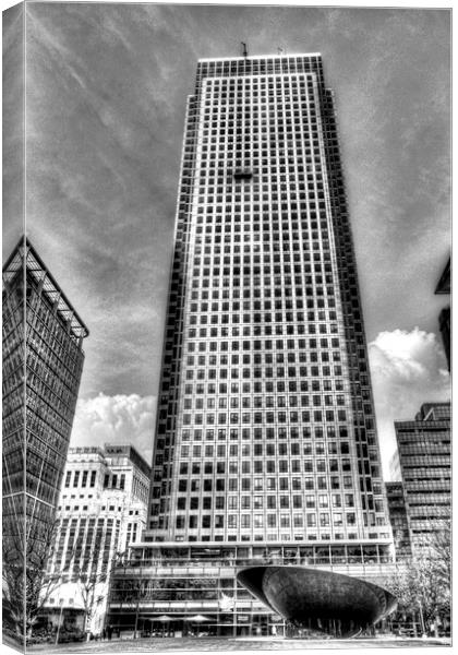 Canary Wharf Tower Canvas Print by David Pyatt