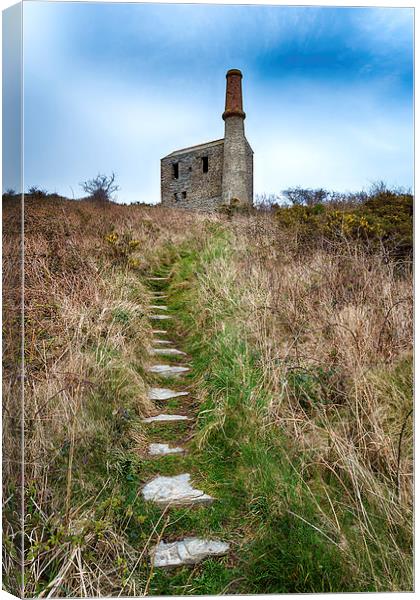 Cornish Engine House Canvas Print by Helen Hotson