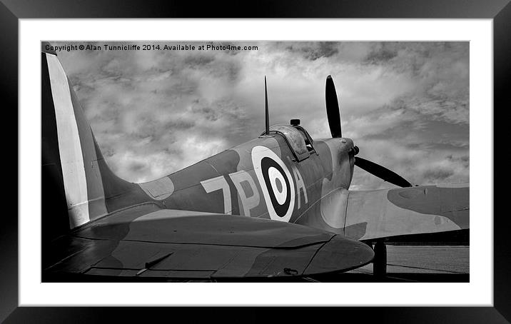 Spitfire Framed Mounted Print by Alan Tunnicliffe