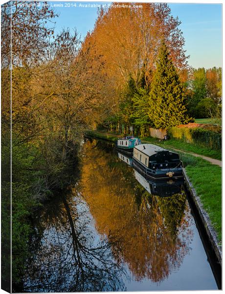 The Kennet and Avon near Aldermaston Canvas Print by Ian Lewis