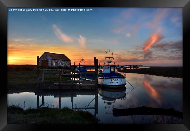 Sunset over Thornham harbour Framed Print by Gary Pearson