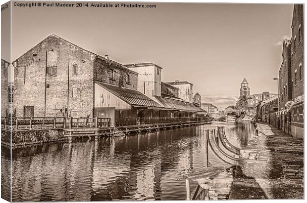 Wigan PIer - A view of the past Canvas Print by Paul Madden