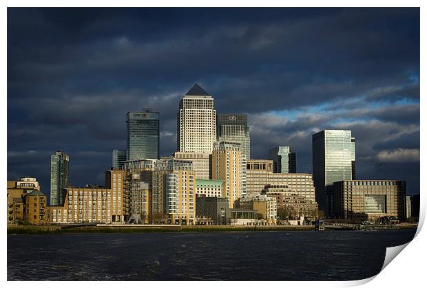 Canary Wharf sunlit from the Thames Print by Gary Eason