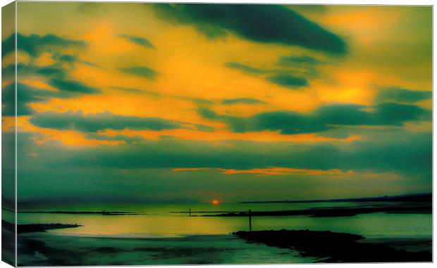 Hazy Ayrshire Sunset Canvas Print by Chris Archer
