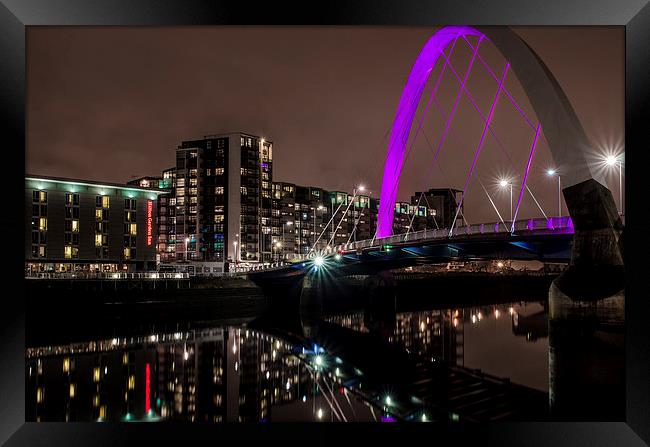Squinty Bridge, Glasgow at Night Framed Print by Michael Moverley