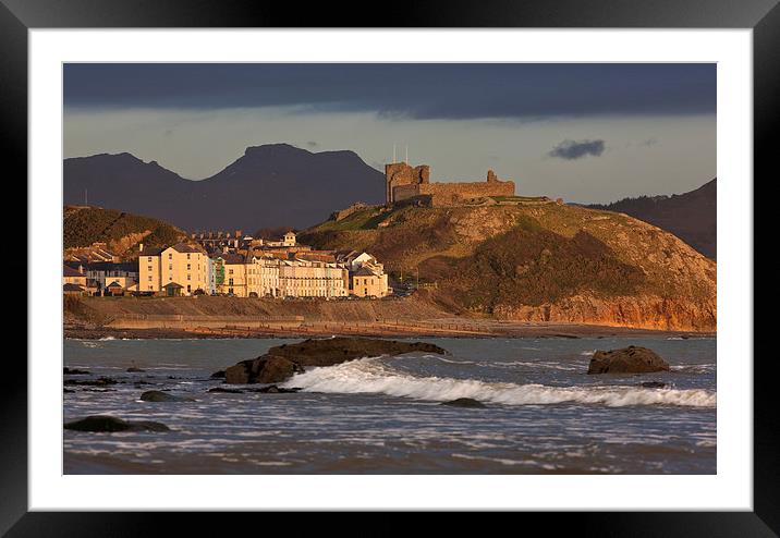 Criccieth castle Framed Mounted Print by Rory Trappe