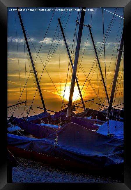 Boats at sunset Framed Print by Thanet Photos