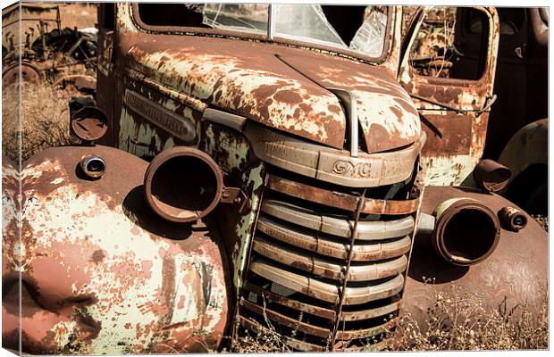 Rusted Pickup Canvas Print by Rob Hawkins