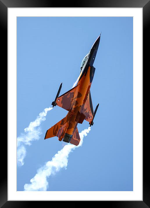 Stefan Stitch Hutten F16 Framed Mounted Print by Oxon Images