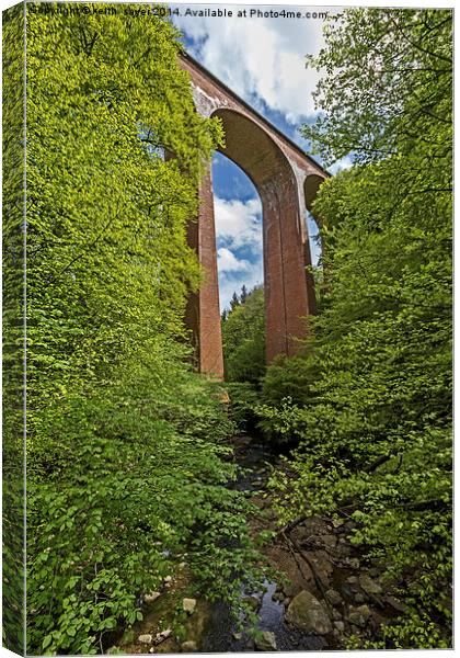 Skelton Viaduct Canvas Print by keith sayer