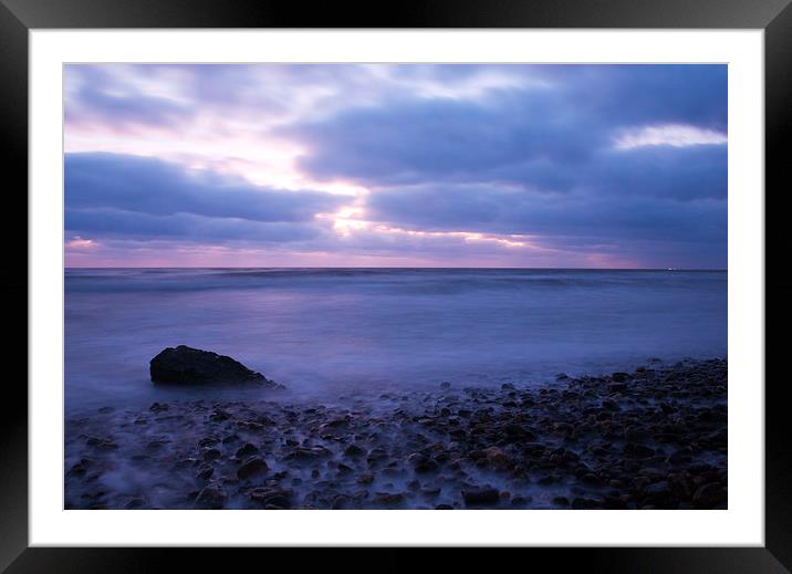 Ballyconnigar Strand at dawn Framed Mounted Print by Ian Middleton