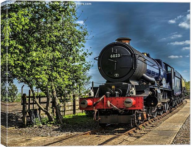 King Edward II Hauling The Mail Canvas Print by Ian Lewis