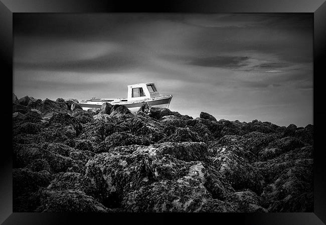 Shipwrecked Framed Print by Rob Lester